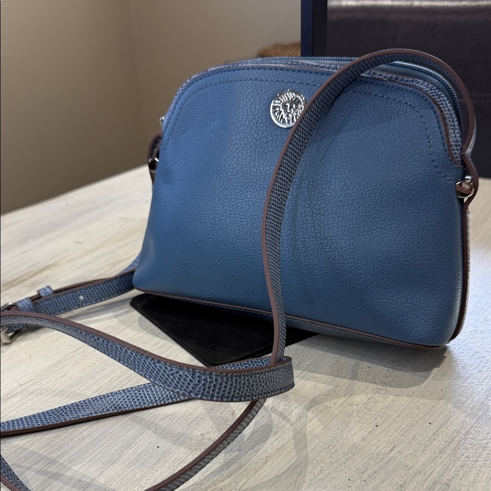 Anne Klein Blue Crossbody Bag with Silver Accent-EUC